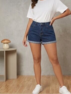 ROMWE Dark Blue Rolled Hem Denim Shorts